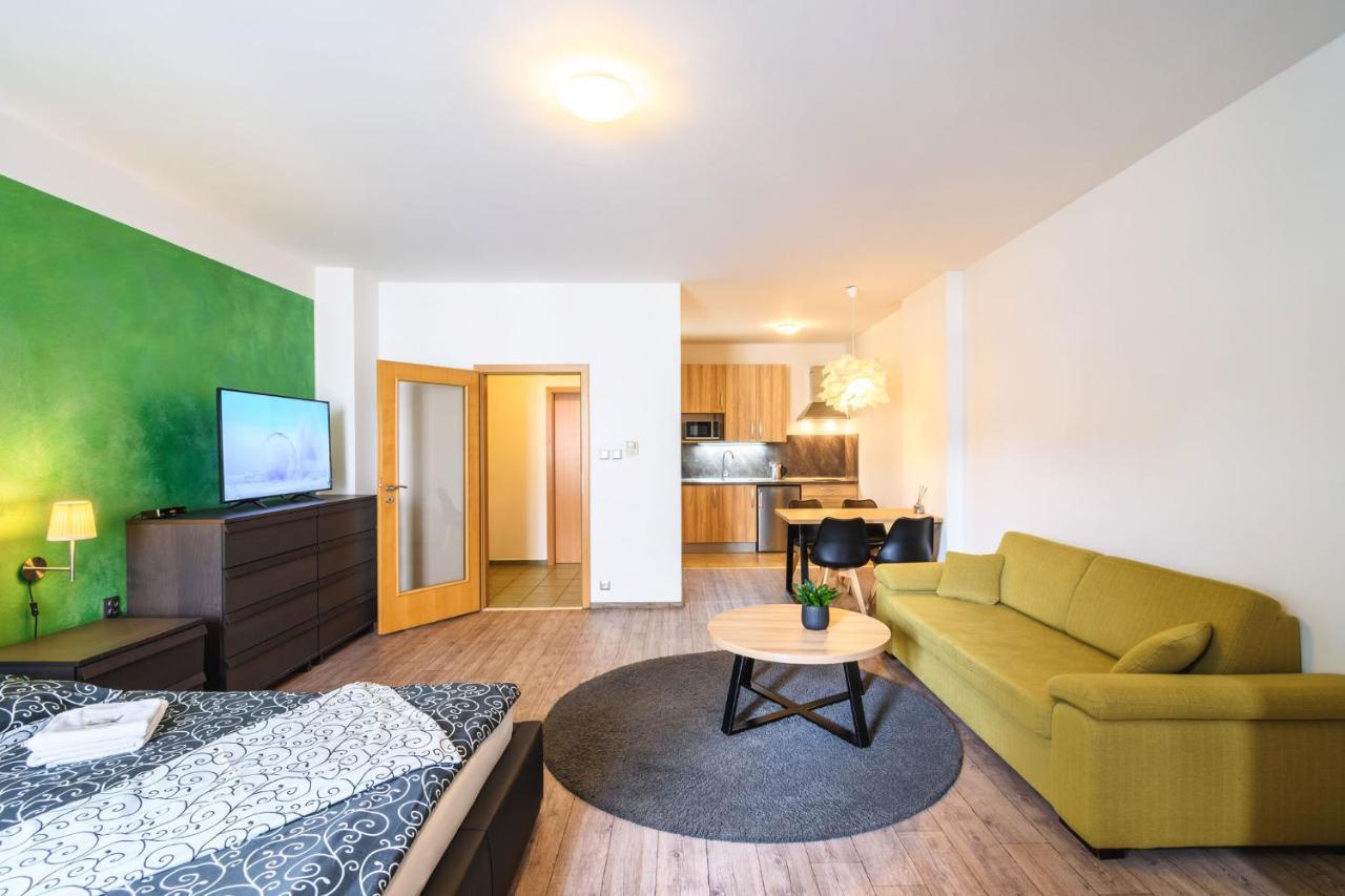 Pilsner Apartments 플젠 외부 사진